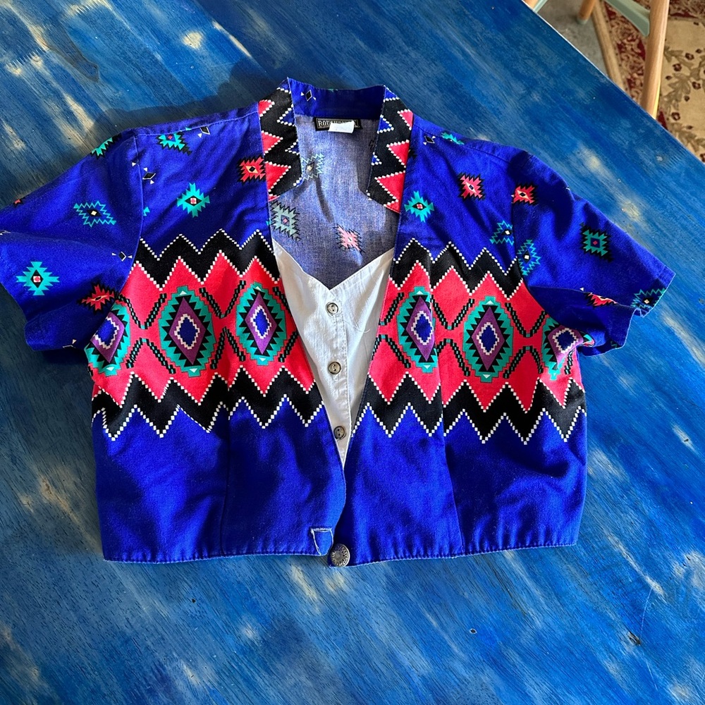 Vintage RoughRider Cowboy Cowgirl Button Crop 🤠 firm price ❤️‍🔥❤️‍🔥